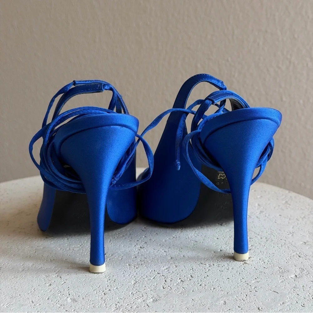 The Attico Venus slingback pumps electric blue, size 37.5